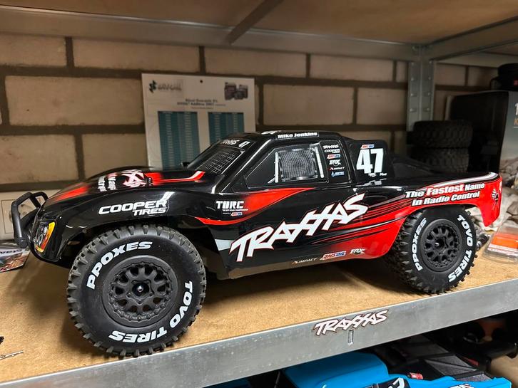 Traxxas Slash 4x4 VXL 3S Ultimate Mike Jenkins 95% nieuw, Hobby en Vrije tijd, Modelbouw | Radiografisch | Auto's, Zo goed als nieuw