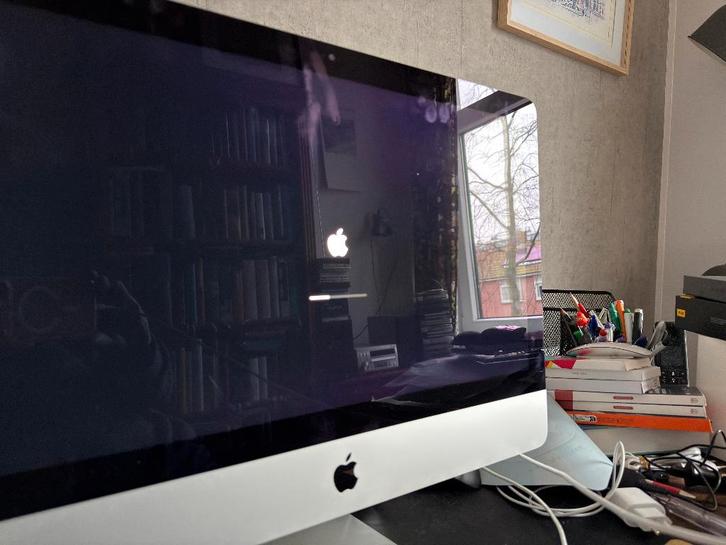 Prachtige Apple iMac 21.5" 4K Retina (2017) i5 Processor, Computers en Software, Apple Desktops, Zo goed als nieuw, iMac, 3 tot 4 Ghz