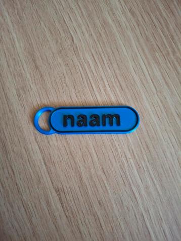 3d geprinte naam sleutel hanger beschikbaar voor biedingen