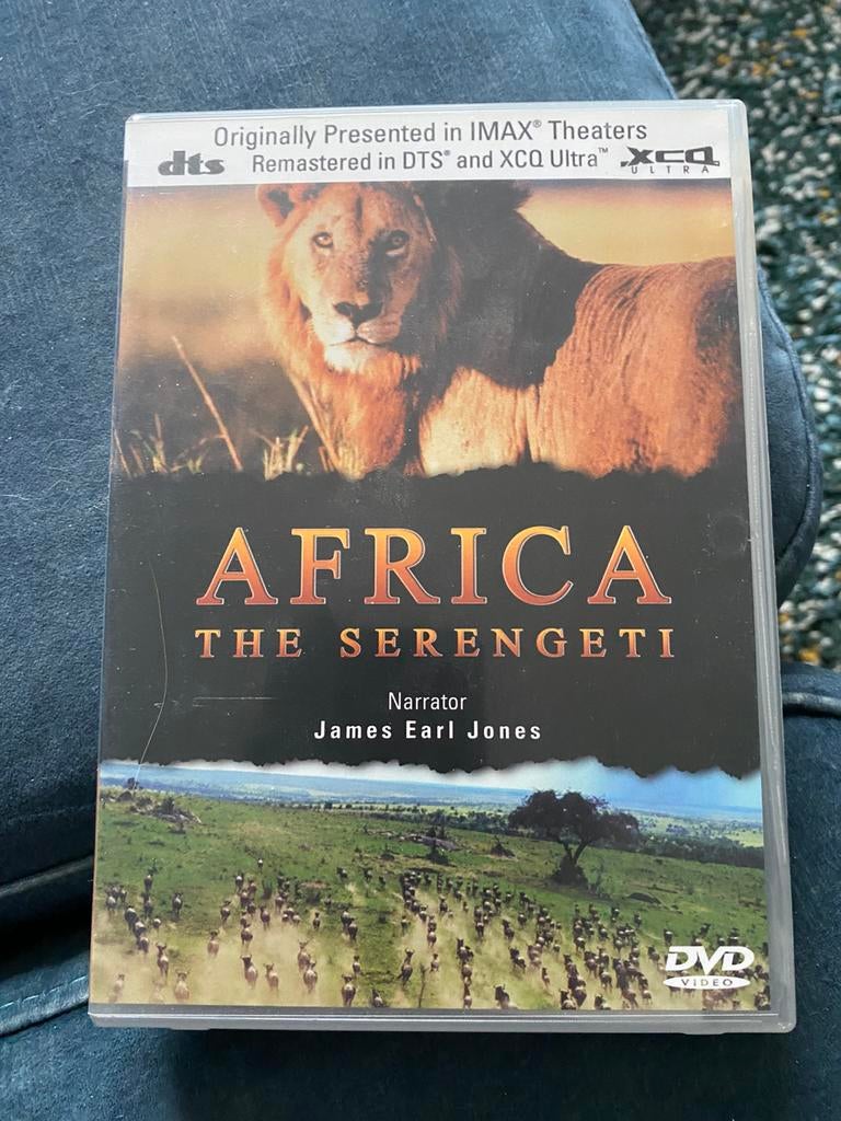 Africa The Serengeti  james earl jones, Alle leeftijden, Ophalen of Verzenden, Zo goed als nieuw, Natuur