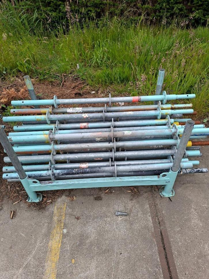 Layher Allround steigeronderdelen, Doe-het-zelf en Verbouw, Steigers, Gebruikt, Overige typen, 5 meter of hoger, Ophalen