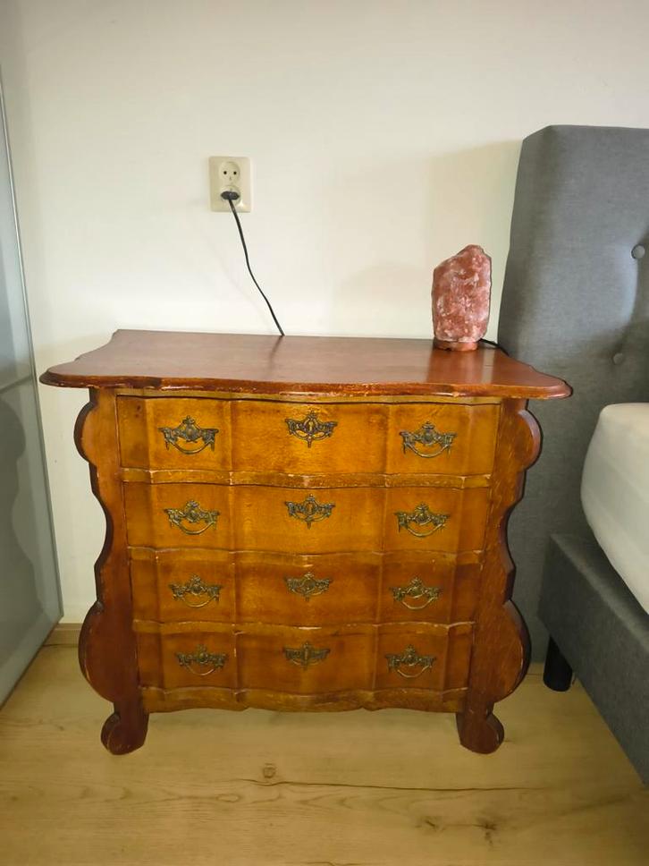 Antieke houten commode met lades, Huis en Inrichting, Kasten | Dressoirs, Gebruikt, 100 tot 150 cm, 50 tot 75 cm, Met lade(s)