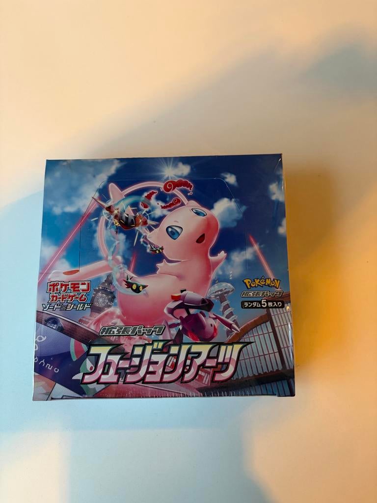 Pokémon Mew Fusion Arts Booster Box Japans, Hobby en Vrije tijd, Verzamelkaartspellen | Pokémon, Ophalen of Verzenden, Nieuw