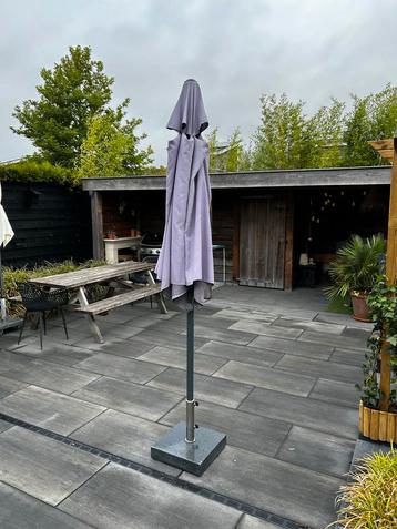 Parasol 2,80 meter - Zo goed als nieuw beschikbaar voor biedingen