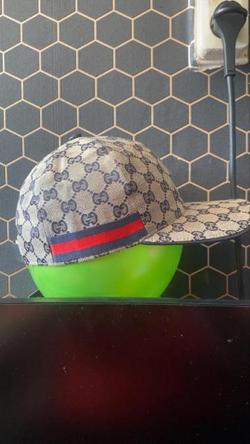 Gucci petjes beschikbaar voor biedingen