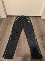 Grijze met groene bies hummel trainingsbroek maat 152, Kinderen en Baby's, Kinderkleding | Maat 152, Broek, Jongen of Meisje, Ophalen of Verzenden