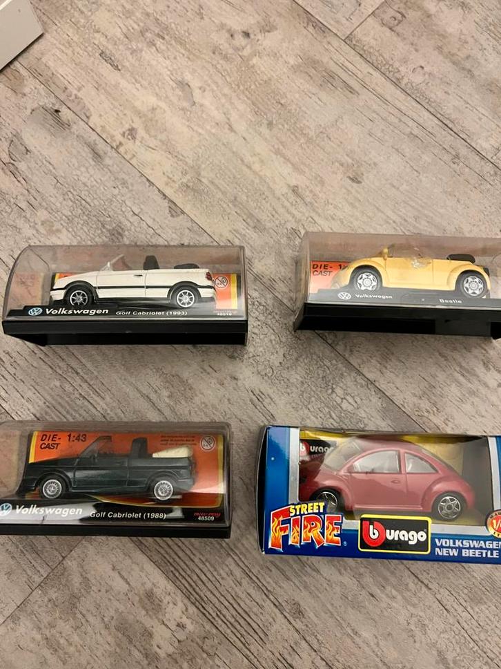 Die-Cast 1:43 Volkswagen Golf & Beetle - Nieuw!, Hobby en Vrije tijd, Modelauto's | 1:43, Nieuw, Auto, Overige merken, Ophalen of Verzenden