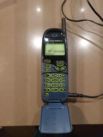 Zeldzame retro Motorola C520 in perfecte staat beschikbaar voor biedingen