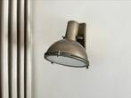 2 industriële wandlampen, Huis en Inrichting, Lampen | Wandlampen, Ophalen, Zo goed als nieuw, Metaal