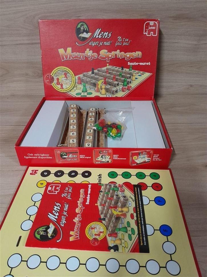 mens erger je niet muurtje springen [s1127], Hobby en Vrije tijd, Gezelschapsspellen | Bordspellen, Zo goed als nieuw, Ophalen of Verzenden