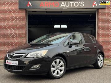 Opel Astra 1.4 Turbo Edition | Airco | Navi | Rijklaar beschikbaar voor biedingen
