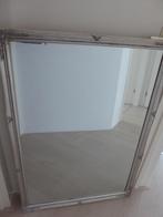 Fraaie spiegel met zilverkleurige vintage lijst, Huis en Inrichting, Woonaccessoires | Spiegels, Ophalen, Gebruikt, Rechthoekig