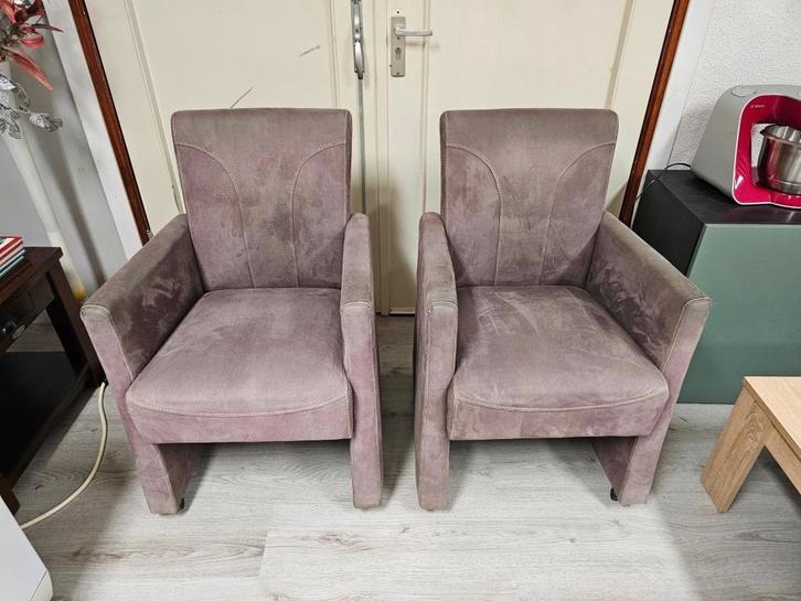 2 mooie eettafel stoelen voor €40,-, Huis en Inrichting, Stoelen, Gebruikt, Bruin, Ophalen