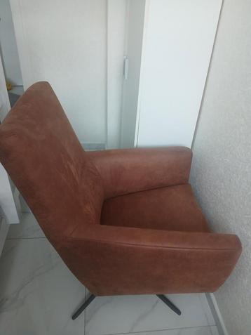 Nieuwe fauteuil WEG=WEG! beschikbaar voor biedingen