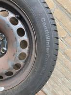 Winterbanden op velg Continental 205/55 R16, Auto-onderdelen, Banden en Velgen, Ophalen, 16 inch, Banden en Velgen, 205 mm