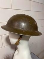 Canadese Brodie helm; GSW 1942; met liner 1941, Verzamelen, Militaria | Tweede Wereldoorlog, Verzenden