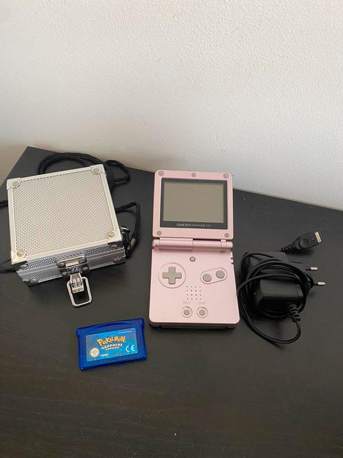 Gameboy Advance SP inclusief Pokemon spel, Spelcomputers en Games, Spelcomputers | Nintendo Game Boy, Zo goed als nieuw, Game Boy Advance SP
