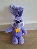 Knuffel haas konijn Milka paars geel 26 cm K8768, Ophalen of Verzenden