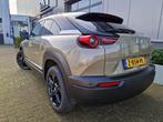 Mazda MX-30 E-Skyactiv EV 145 Advantage | (bj 2024), Gebruikt, Zwart, 35 kWh, Bruin