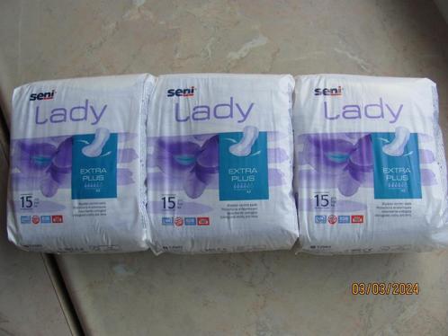 NIEUW 3x verpakking SENI Lady EXTRA PLUS incontinentie 15 st, Diversen, Verpleegmiddelen, Nieuw, Ophalen of Verzenden