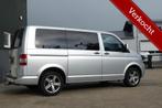 Volkswagen Transporter 2.5 TDI 300 Trendline DC, trekhaak, Voorwielaandrijving, Parkeersensor, Gebruikt, Zwart