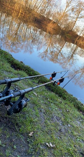 2 x PB BLUE SPIRIT hengels (zeldzaam in deze staat) beschikbaar voor biedingen