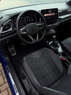 Volkswagen T-Roc 1.5 TSI 3x R-Line Panorama CarPlay, Auto's, Volkswagen, Zwart, 4 cilinders, 150 pk, Blauw