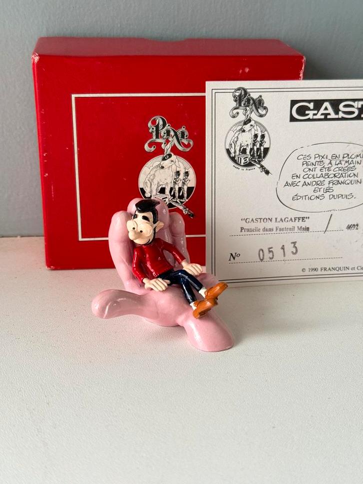 Prunelle in haar handfauteuil - pixi, Verzamelen, Stripfiguren, Zo goed als nieuw, Beeldje of Figuurtje, Asterix en Obelix, Ophalen of Verzenden