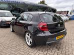 BMW 1-serie 123d Business Line, Navi, PDC, Harman/Kardon Inr, Euro 5, Achterwielaandrijving, 4 stoelen, Leder en Stof