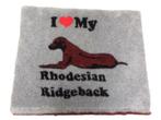 NIEUW vetbed I love my rhodesian ridgeback anti-slip 100 x 7, Ophalen of Verzenden, Nieuw