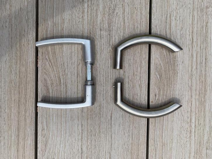 Diverse sloten en klinken, Doe-het-zelf en Verbouw, Hang- en Sluitwerk, Zo goed als nieuw, Slot, Rvs, Ophalen of Verzenden