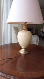 Elegante lamp met voetstuk en kap, Huis en Inrichting, Ophalen, Gebruikt, Klassiek, Metaal