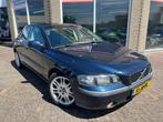 Volvo S60 2.4 D5 - Clima - Cruise - 2002, Auto's, Voorwielaandrijving, Gebruikt, Beige, Blauw