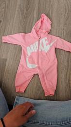 Baby Nike boxpak, Kinderen en Baby's, Babykleding | Maat 62, Ophalen of Verzenden, Zo goed als nieuw, Jongetje of Meisje, Pakje
