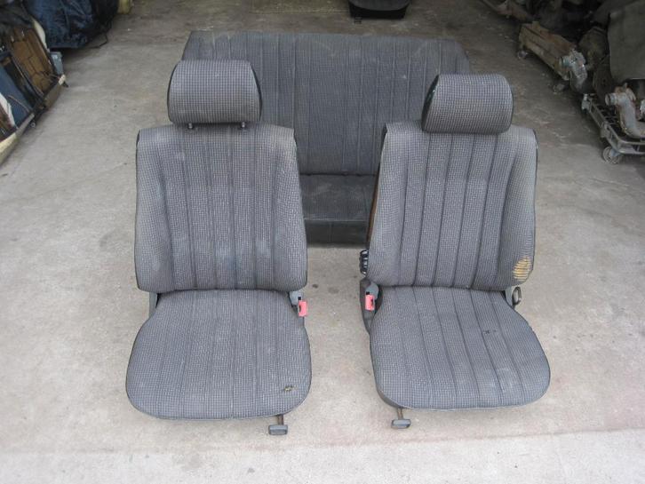 Mercedes 190 interieur delen, Auto-onderdelen, Interieur en Bekleding, Mercedes-Benz, Oldtimer onderdelen, Gebruikt, Ophalen