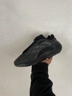 Yeezy 700 v3 zwart, Kleding | Heren, Schoenen, Ophalen of Verzenden, Zwart