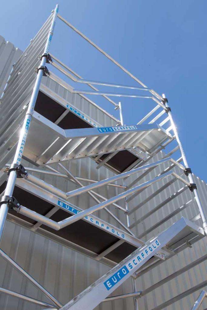 😃rolsteiger ASC Alumexx en Euroscaffold najaars-folder!, Doe-het-zelf en Verbouw, Steigers, Nieuw, Rolsteiger of Kamersteiger