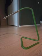Groene lamp IKEA, Ophalen