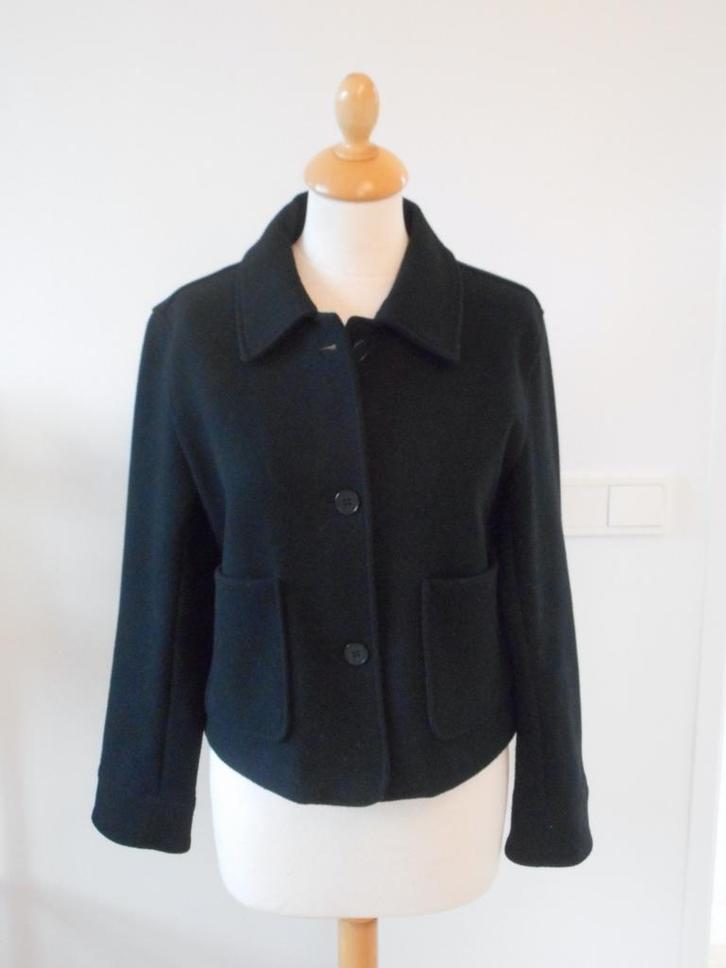 Jasje van Zara, maat M, Kleding | Dames, Jasjes, Kostuums en Pakken, Zo goed als nieuw, Jasje, Maat 38/40 (M), Zwart, Ophalen of Verzenden