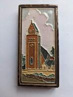 Westraven tegel kerktoren reliëf (ca. 1930), Antiek en Kunst, Antiek | Wandborden en Tegels, Ophalen of Verzenden