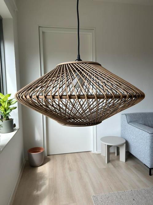 Bamboe hanglamp - Madame Stolz - Met pit, Huis en Inrichting, Lampen | Lampenkappen, Zo goed als nieuw, 25 tot 50 cm, Ovaal, Bruin