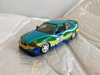 BMW e36 3-serie sedan Minichamps 1:43 BP van der linde, Hobby en Vrije tijd, Modelauto's | 1:43, Ophalen of Verzenden, Gebruikt