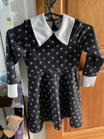 Wednesday jurk, zwart met wit, maat 128, Ophalen of Verzenden, Gebruikt, Meisje, Jurk of Rok