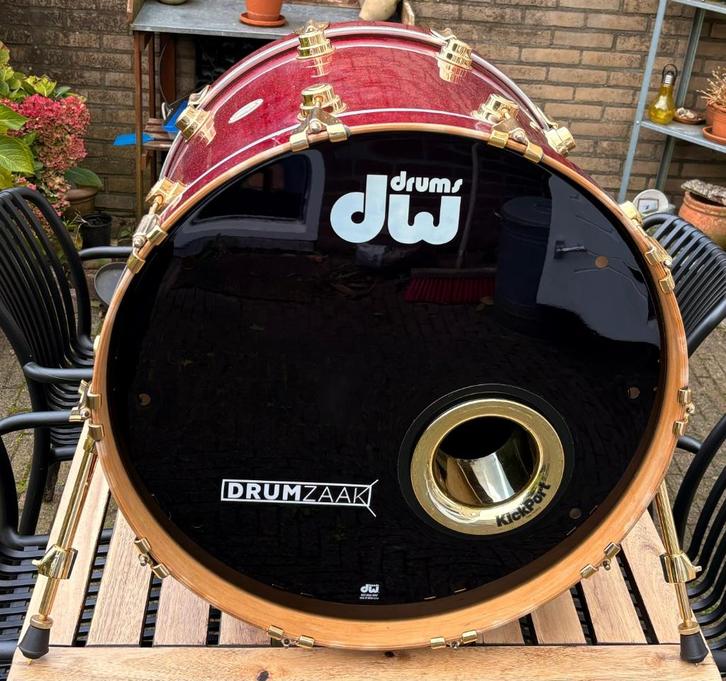 DW Collector’s Series Ruby Glass met unieke Gold hardware!, Muziek en Instrumenten, Drumstellen en Slagwerk, Gebruikt, Overige merken