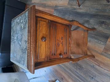 antiek,  marmer, Frans, Eiken beschikbaar voor biedingen