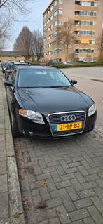 Audi A4 2.0 96KW AUT 2006 Zwart met schade, Auto's, 730 kg, 4 cilinders, 1984 cc, A4