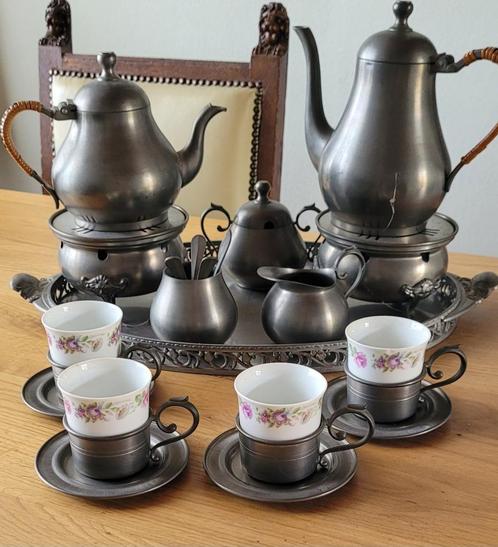 12 delig Tinnen koffie- en theeservies Gelria, Antiek en Kunst, Antiek | Tin, Ophalen of Verzenden