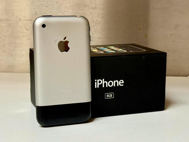 iPhone 2G 8GB met iOS 1.0 compleet met matching doos!, Telecommunicatie, Mobiele telefoons | Apple iPhone, 8 GB, iPhone 2G Original