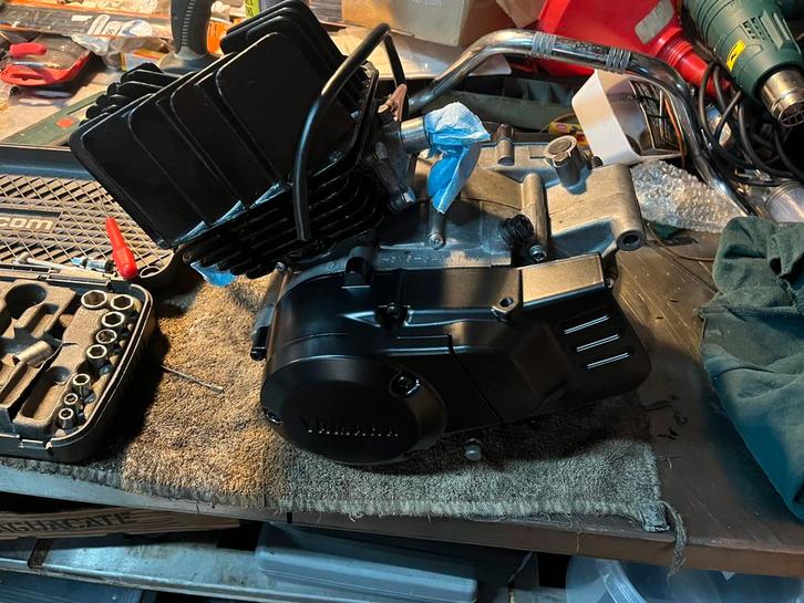 Yamaha DT50MX motorblok (gereviseerd), Fietsen en Brommers, Brommers | Tomos, Zo goed als nieuw, Ophalen