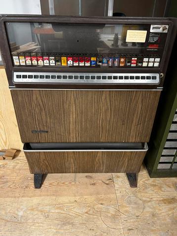 Vintage Wurlitzer Sigarettenautomaat beschikbaar voor biedingen